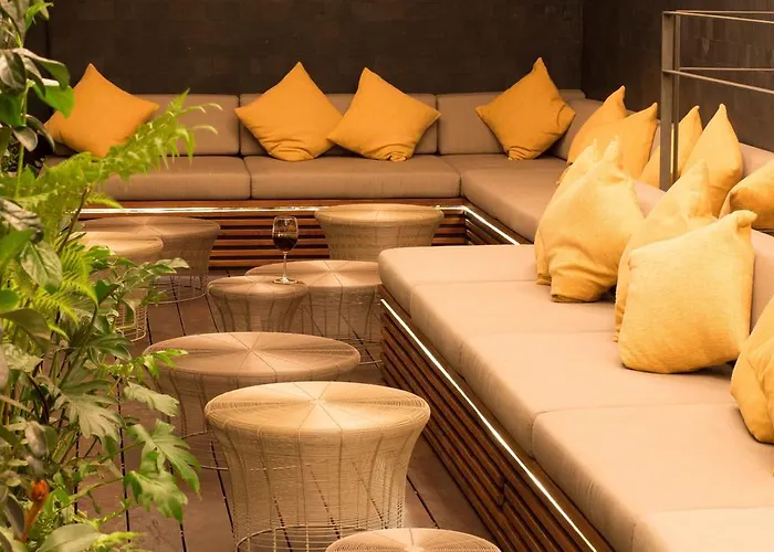 Contempo Hotel