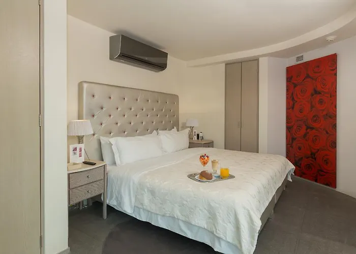 Contempo 5*